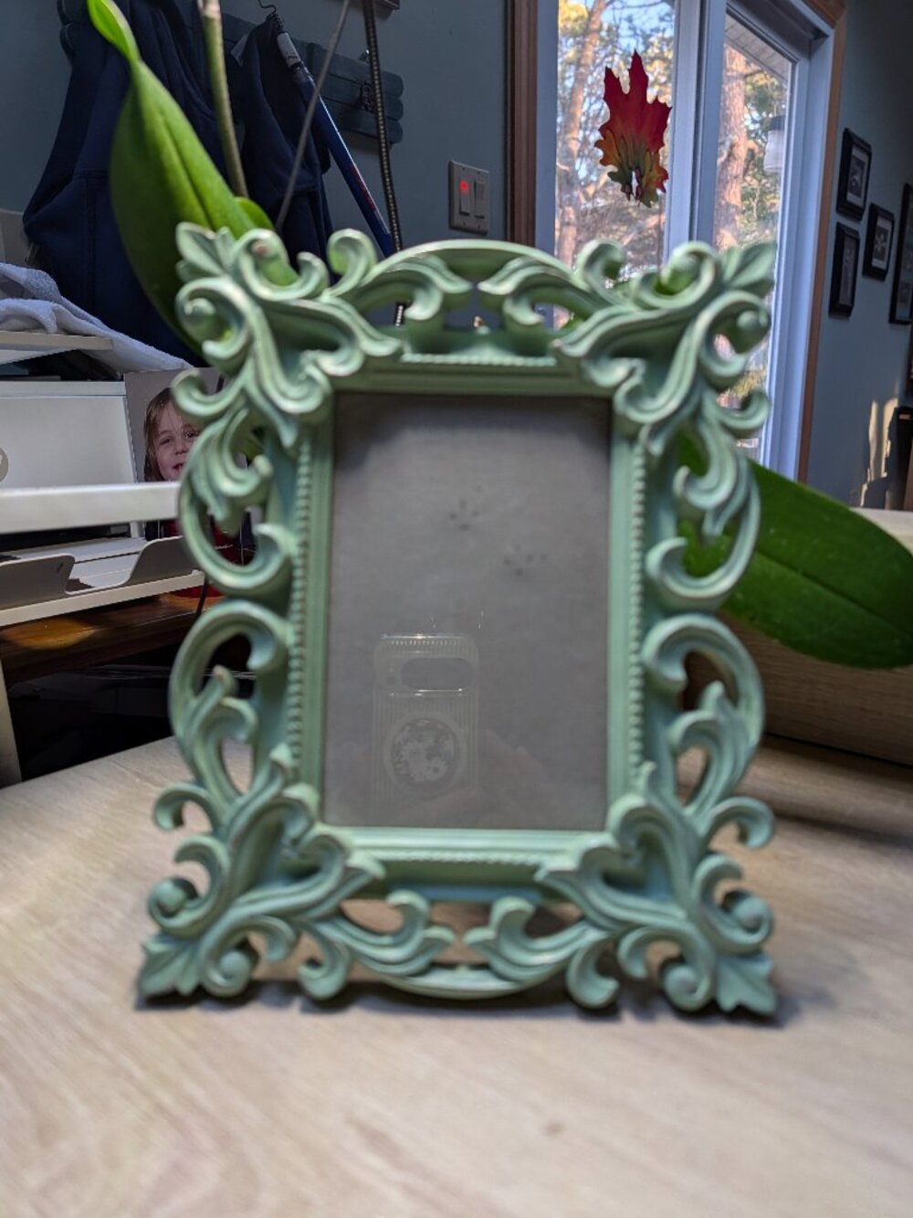 Baroque/Rococo Leafy Scrollwork Cast Green 8x10 frame easel back for 4x6 photo